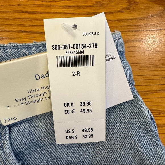 Hollister Ultra High Rise Dad Jean Womens‎ Size 2 Regular in Light Wash NEW - Picture 7 of 9